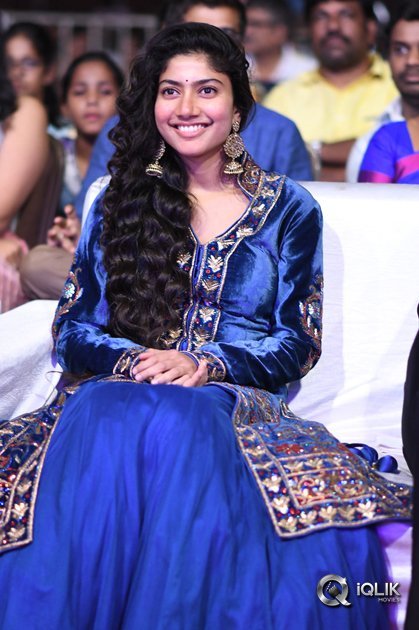 Sai-Pallavi-At-Fidaa-Movie-Audio-Launch